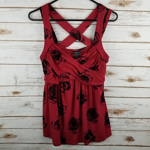 torrid Tops - TORRID top size 0 (LARGE)